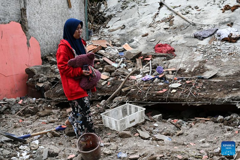 Msaada waelekea eneo la Tetemeko la ardhi la Magharibi mwa Indonesia