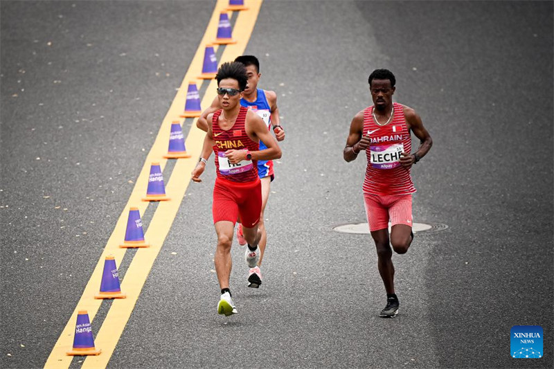 Habari Picha za Fainali za Mbio?za Marathon katika Michezo ya 19 ya Asia ya Hangzhou