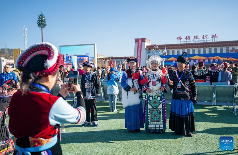 Reli mpya inayounganisha miji maarufu ya kitalii ya Lijiang na Shangri-la Kusini Magharibi mwa China yafunguliwa