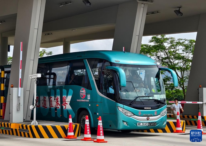 Njia ya usafiri kati ya Shenzhen-Zhongshan ya China yapitika kwa magari