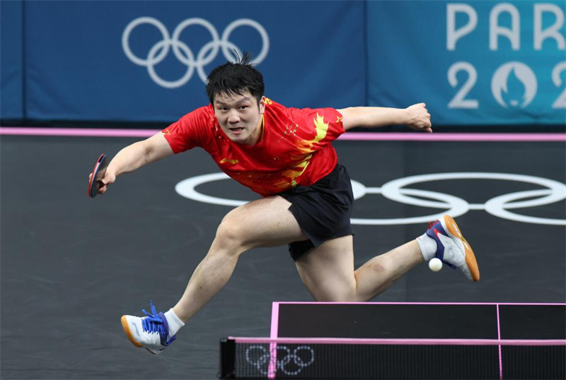 Fan Zhendong wa?China Anyakua Medali ya kwanza ya Dhahabu?ya Mchezo wa Tenisi?ya Mezani?kwa wanaume?kwenye Michezo ya Olimpiki ya Paris