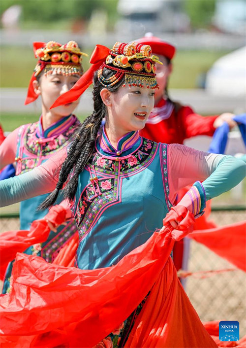 Tamasha la Sikukuu ya Nadam laanza katika Mkoa wa Mongolia ya Ndani, Kaskazini mwa China