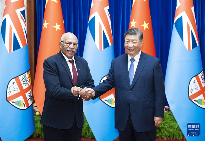 Rais Xi akutana na Waziri Mkuu wa Fiji Sitiveni Rabuka