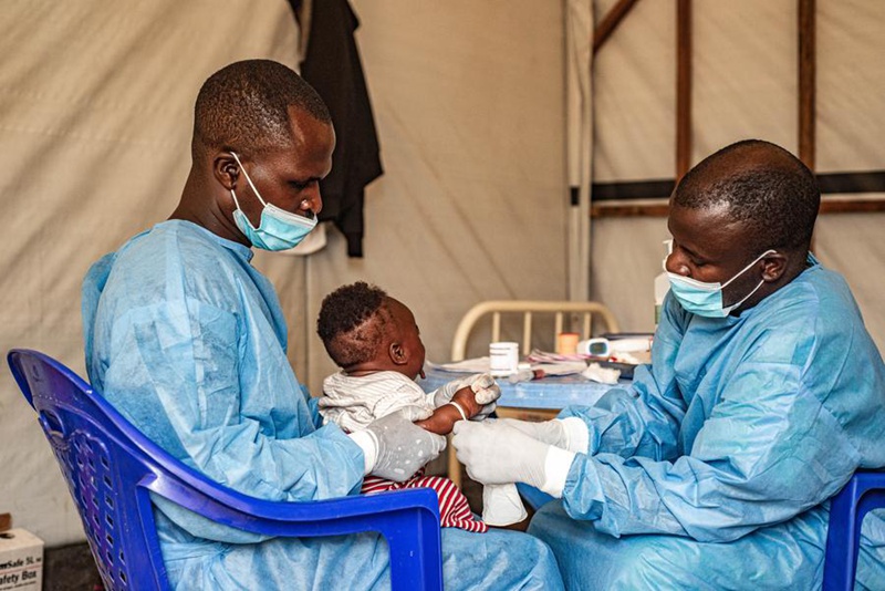 A child who caught mpox gets treatment at a hospital in the Nyiragongo territory near Goma, North Kivu province, eastern Democratic Republic of the Congo (DRC), on Aug. 15, 2024. (Photo by Zanem Nety Zaidi/Xinhua)