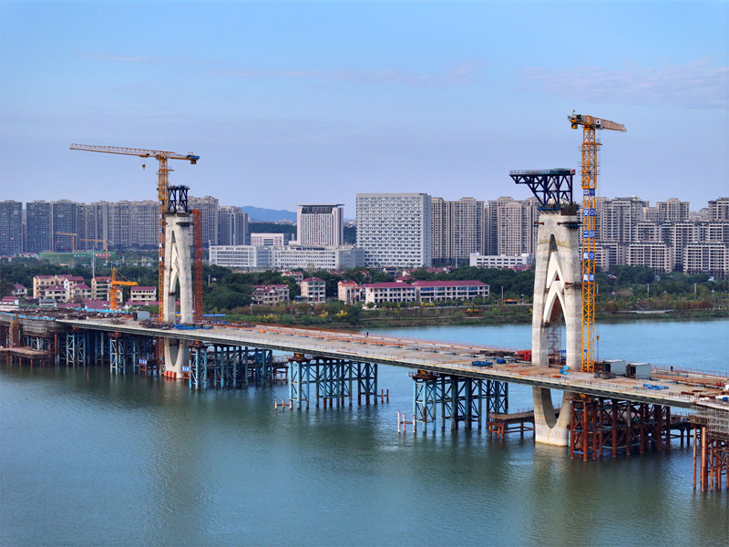 Taihe, Jiangxi, China: Ujenzi wa Daraja la Chengjiang waendelea kwa kasi